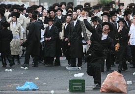 Khareidi riot (2009 Yerushalayim opening parking lot)